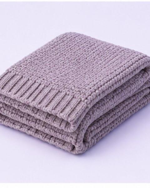 Cloud Knit Throw